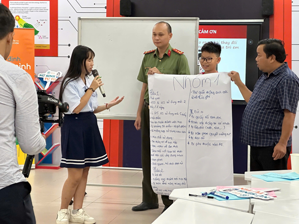 young voice in a club activity at school